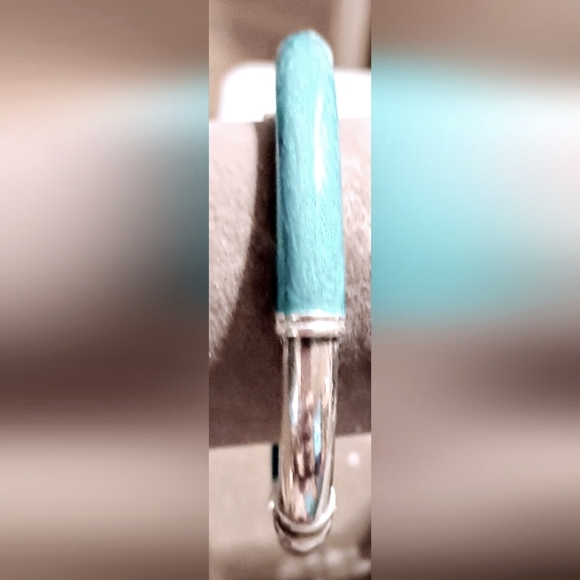 Vintage Milor Sterling Silver Turquoise Enamel Bangle size 7 Bracelet. - Picture 3 of 8